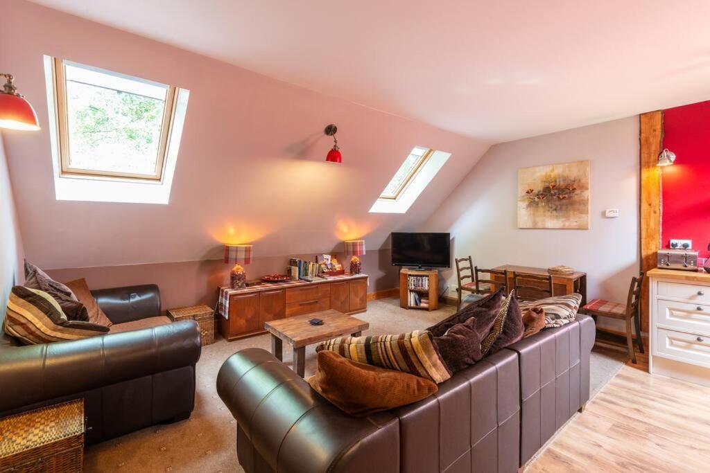 The Beeches Studio, Highlands Of Scotland Newtonmore Dış mekan fotoğraf