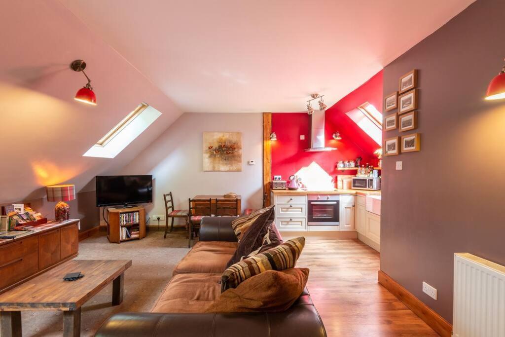 The Beeches Studio, Highlands Of Scotland Newtonmore Dış mekan fotoğraf